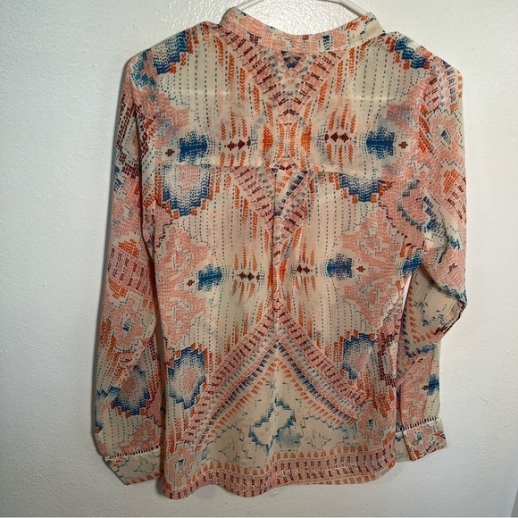 Dolan Popover Blouse Cream Geometric - Picture 10 of 14